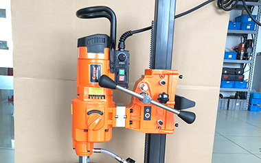 磁力鉆選用鋼板鉆頭和麻花鉆頭到底有哪些好處？