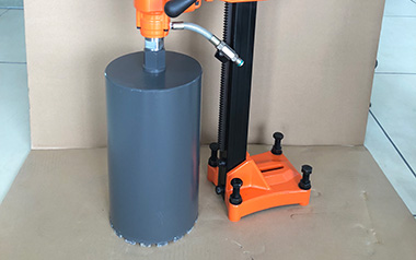 磁力鉆的轉(zhuǎn)速快慢應該如何進行調(diào)整？